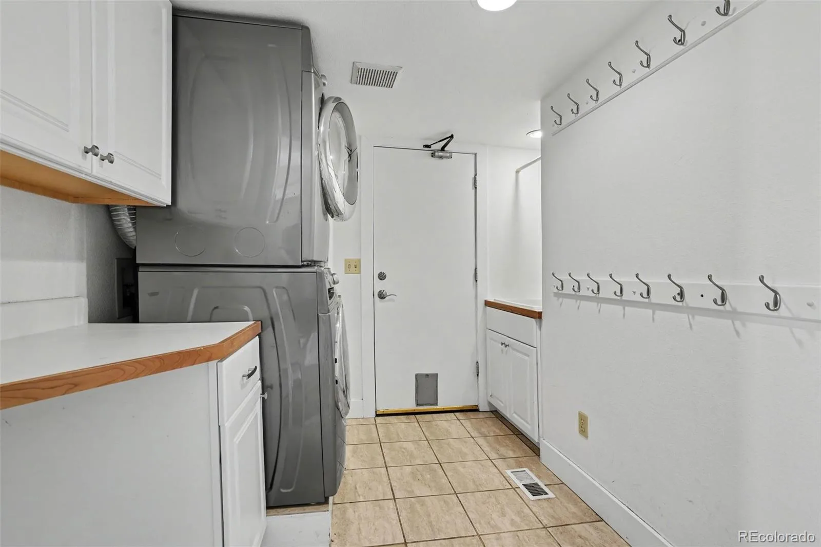 7716 S Louthan Court Littleton CO 80120 | MLS #REC6722336 08122026002914 1600 16