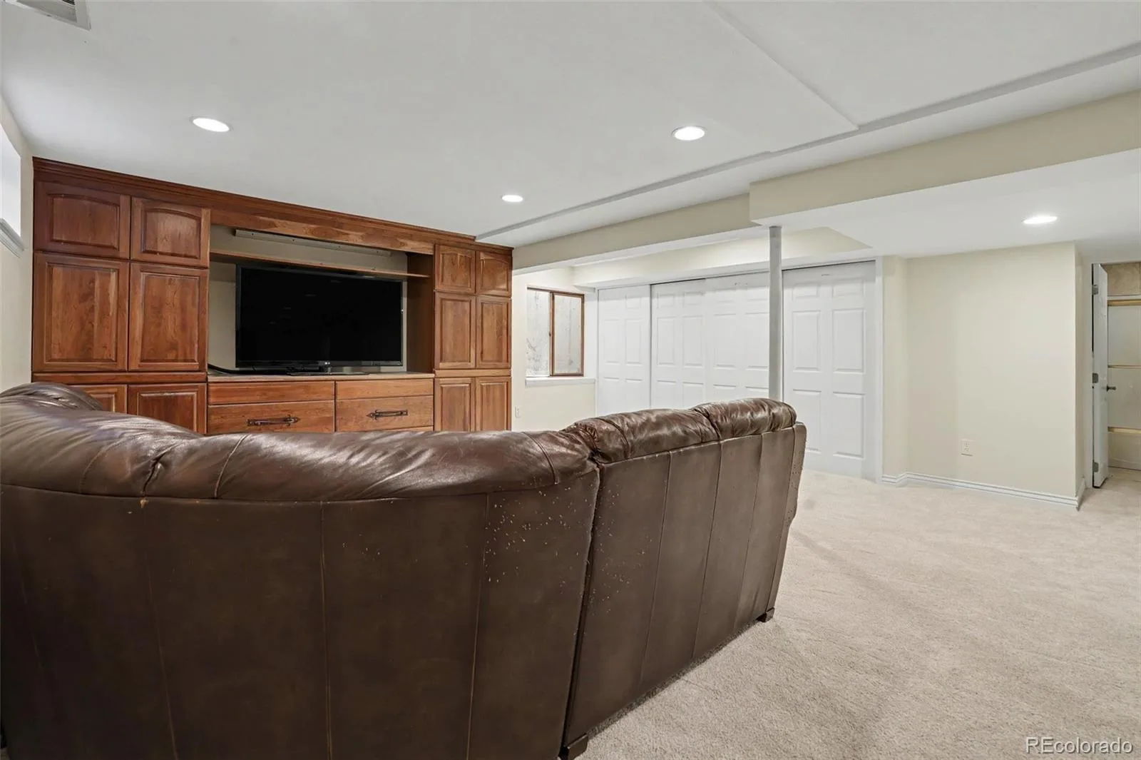 7716 S Louthan Court Littleton CO 80120 | MLS #REC6722336 08122026002914 1600 25