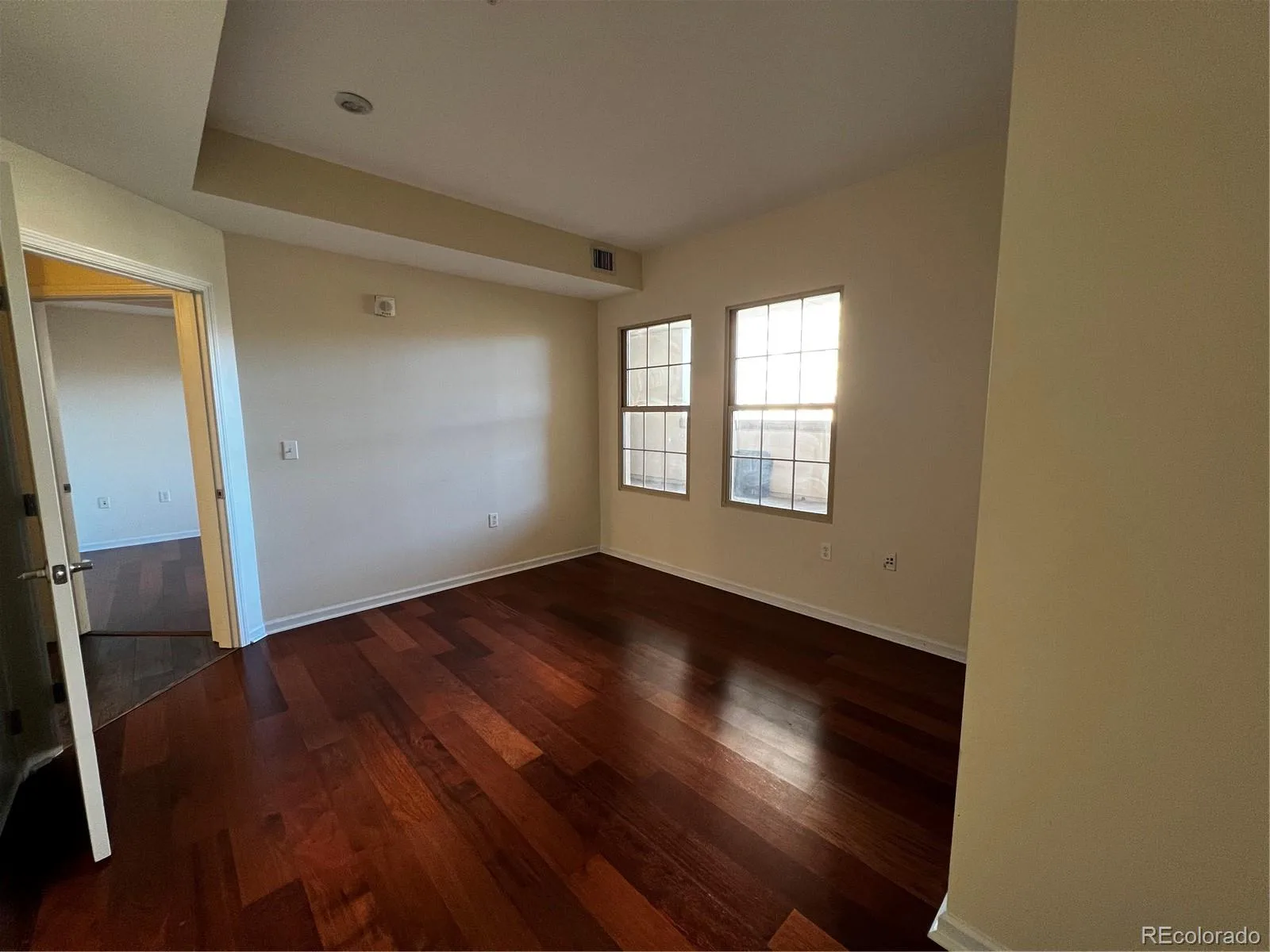 925 N Lincoln Street #3H Denver CO 80203 | MLS #REC6722639 08022026071036 1600 11