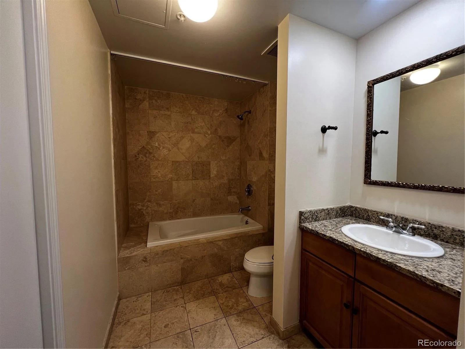 925 N Lincoln Street #3H Denver CO 80203 | MLS #REC6722639 08022026071036 1600 13