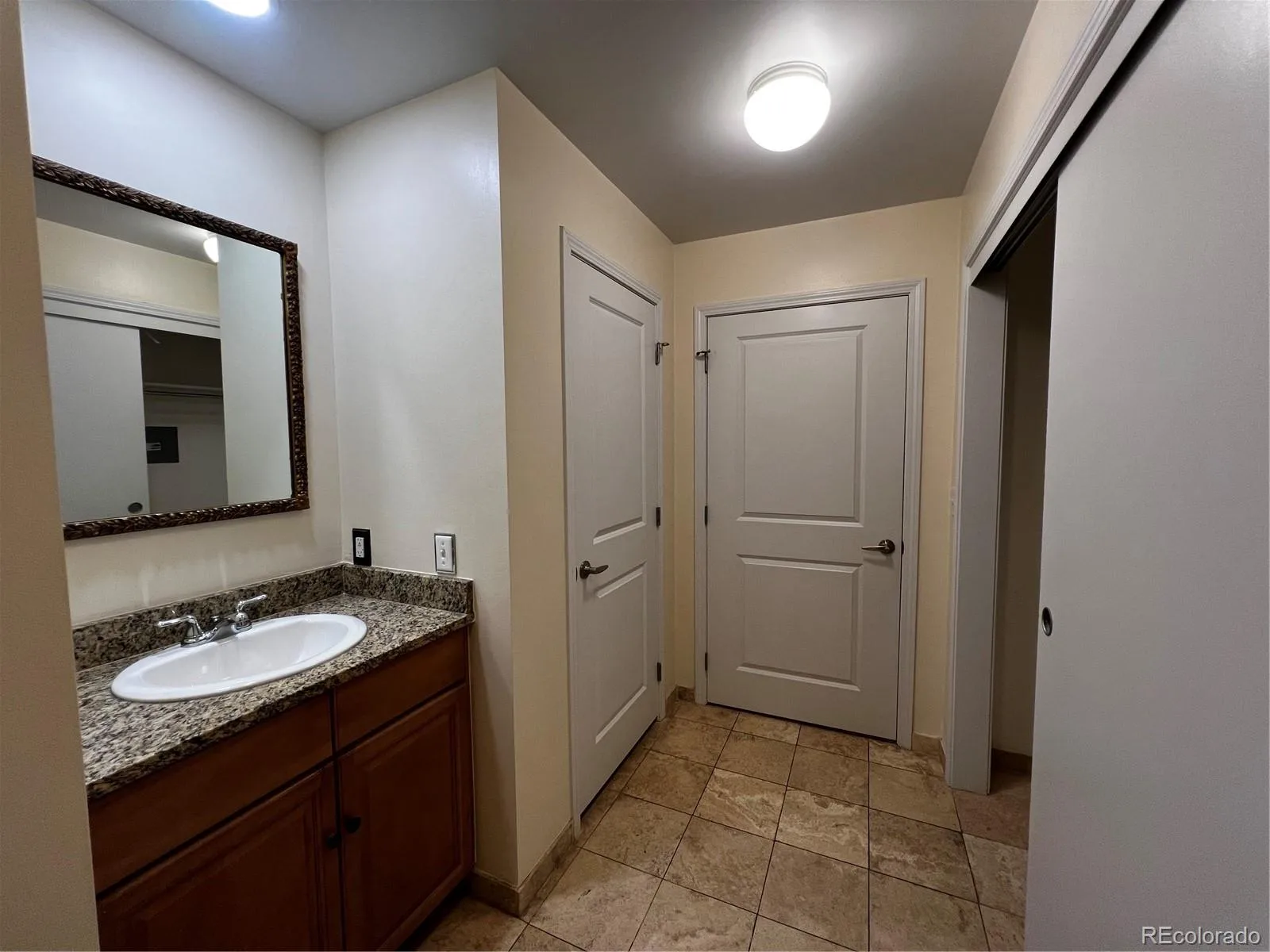 925 N Lincoln Street #3H Denver CO 80203 | MLS #REC6722639 08022026071036 1600 22