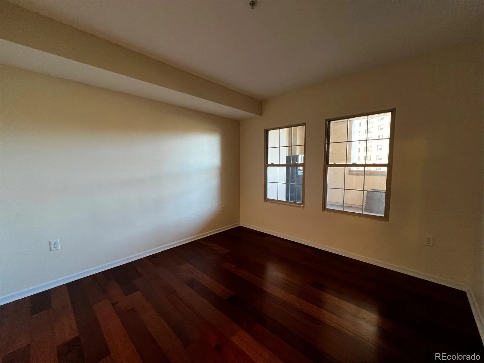925 N Lincoln Street #3H Denver CO 80203 | MLS #REC6722639 08022026071036 1600 24