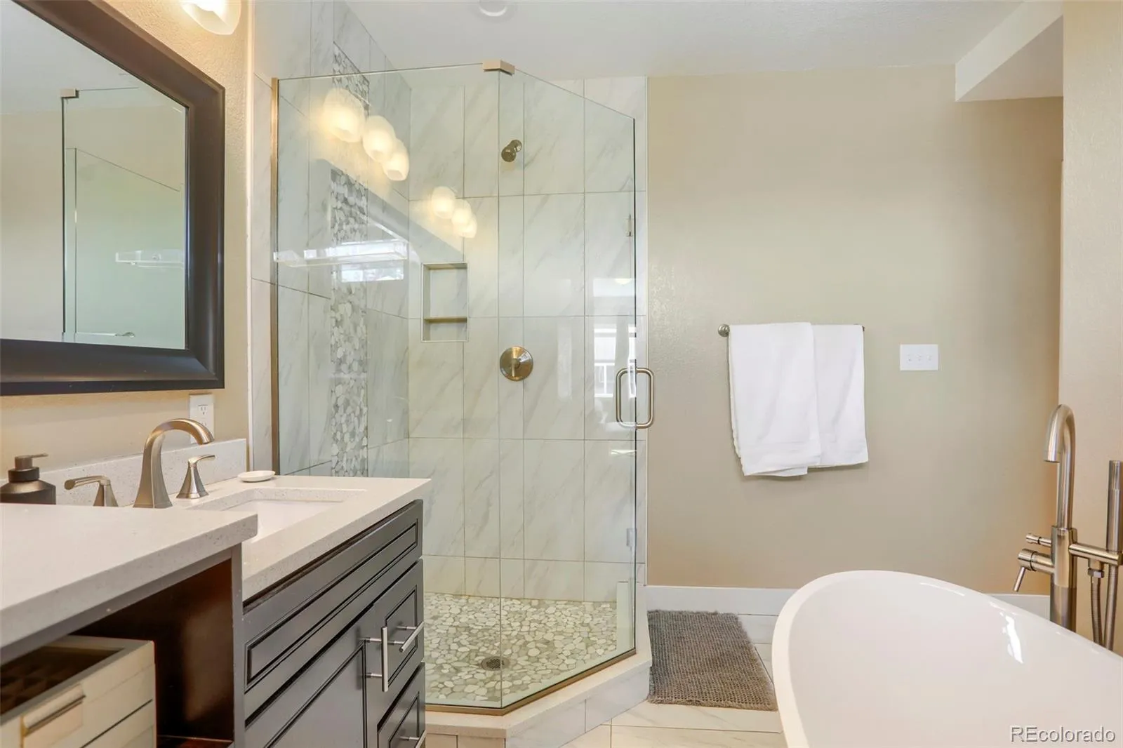 04222026003955 1600 12