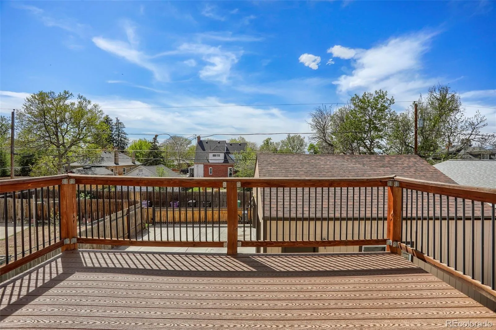 04222026003955 1600 20