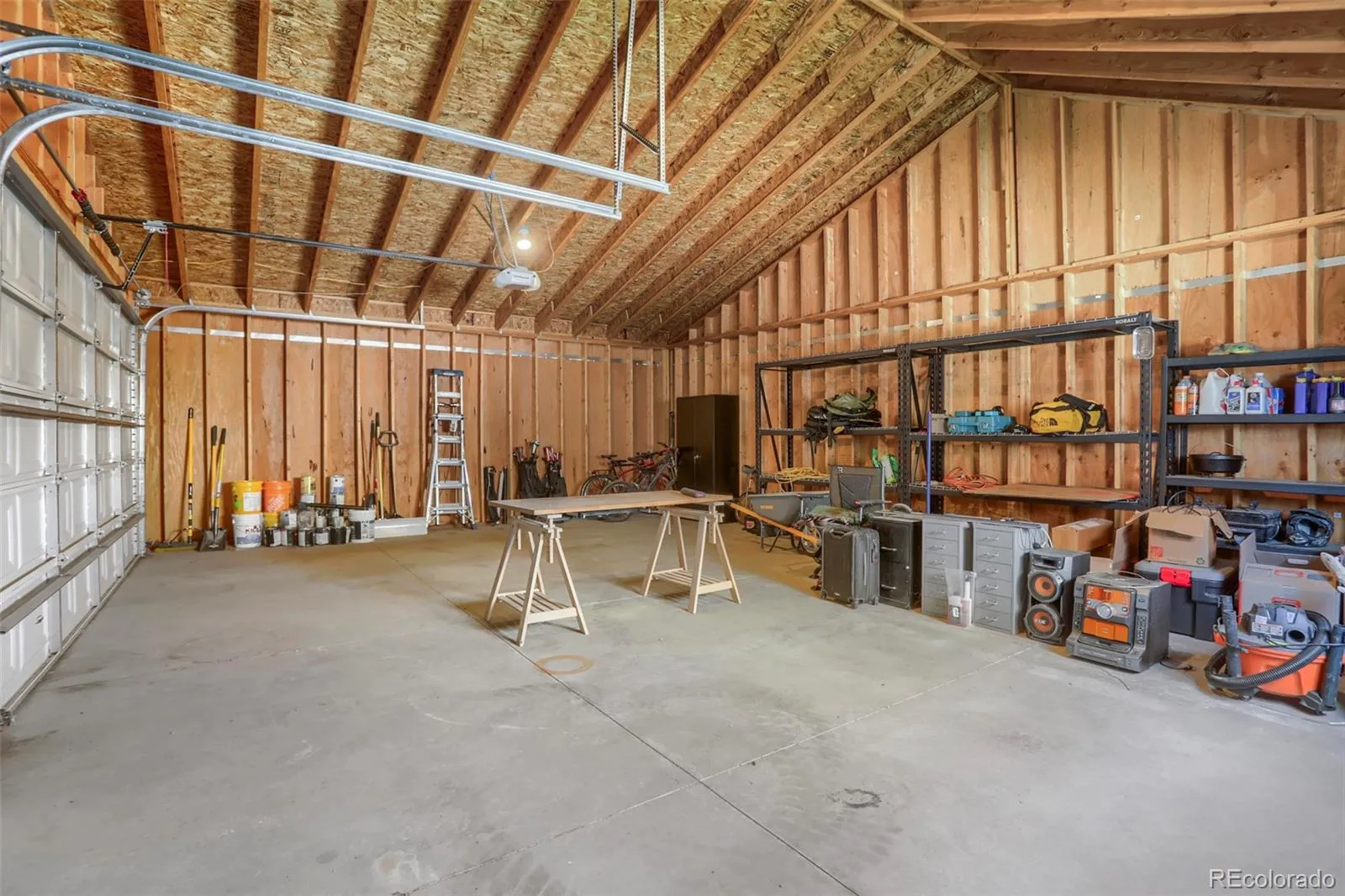 04222026003955 1600 26