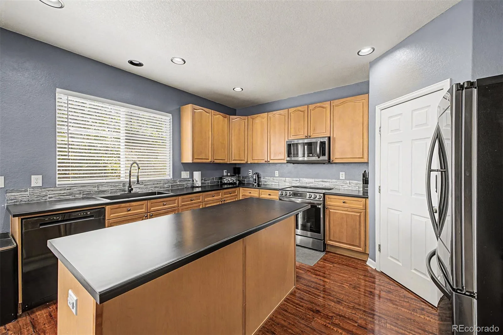 5564 Royal Pine Street Brighton CO 80601 | MLS #REC6725507 07222026155755 1600 11
