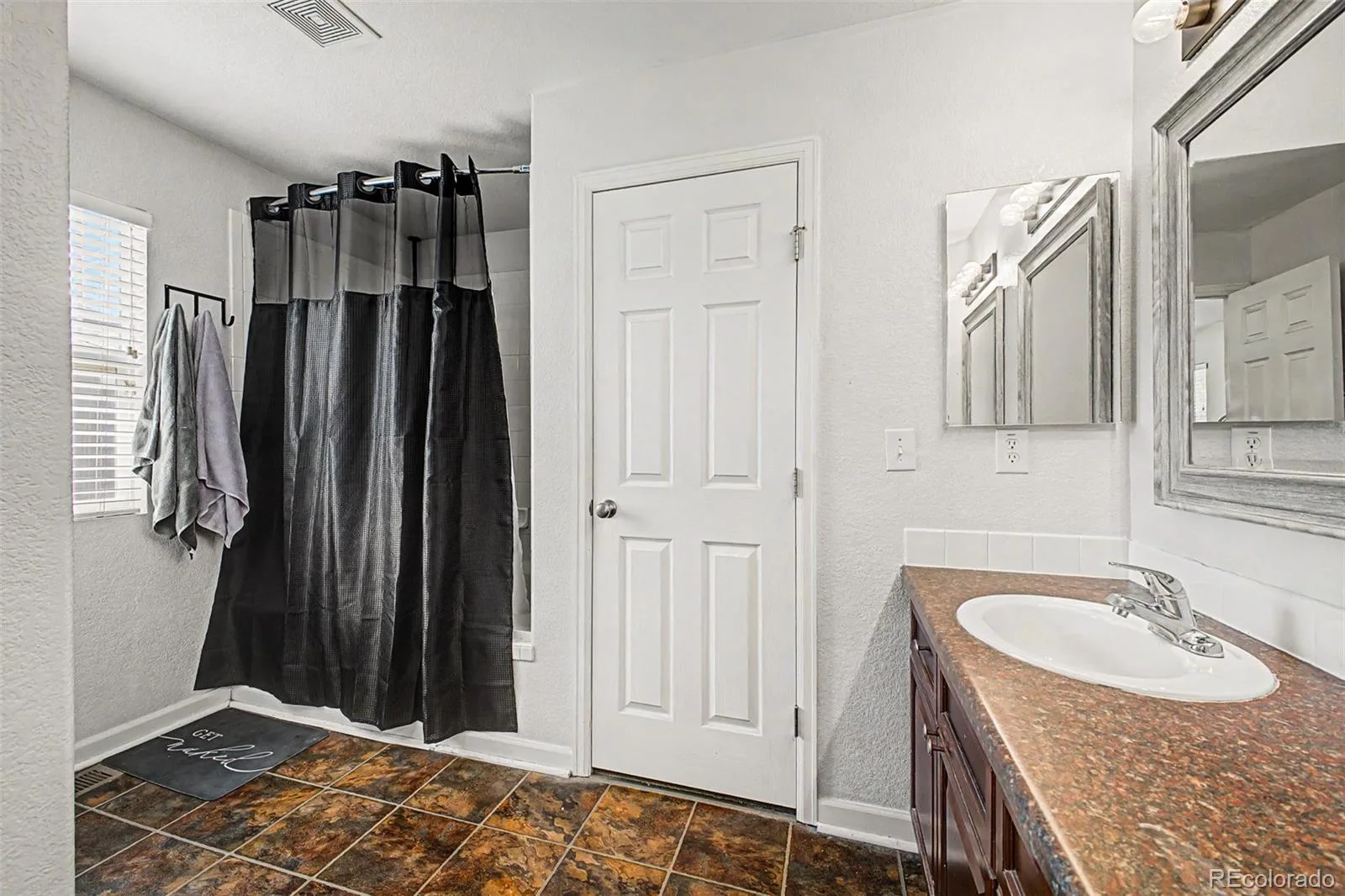 5564 Royal Pine Street Brighton CO 80601 | MLS #REC6725507 07222026155755 1600 21