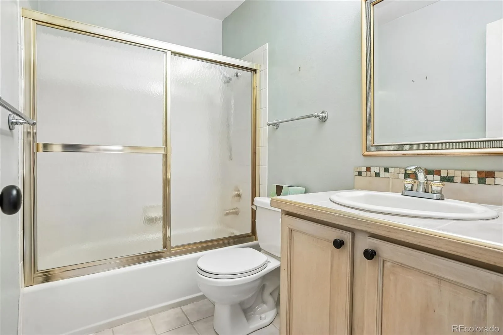 6472 E Mississippi Avenue Denver CO 80224 MLS #REC6726589 07192026183617 1600 25