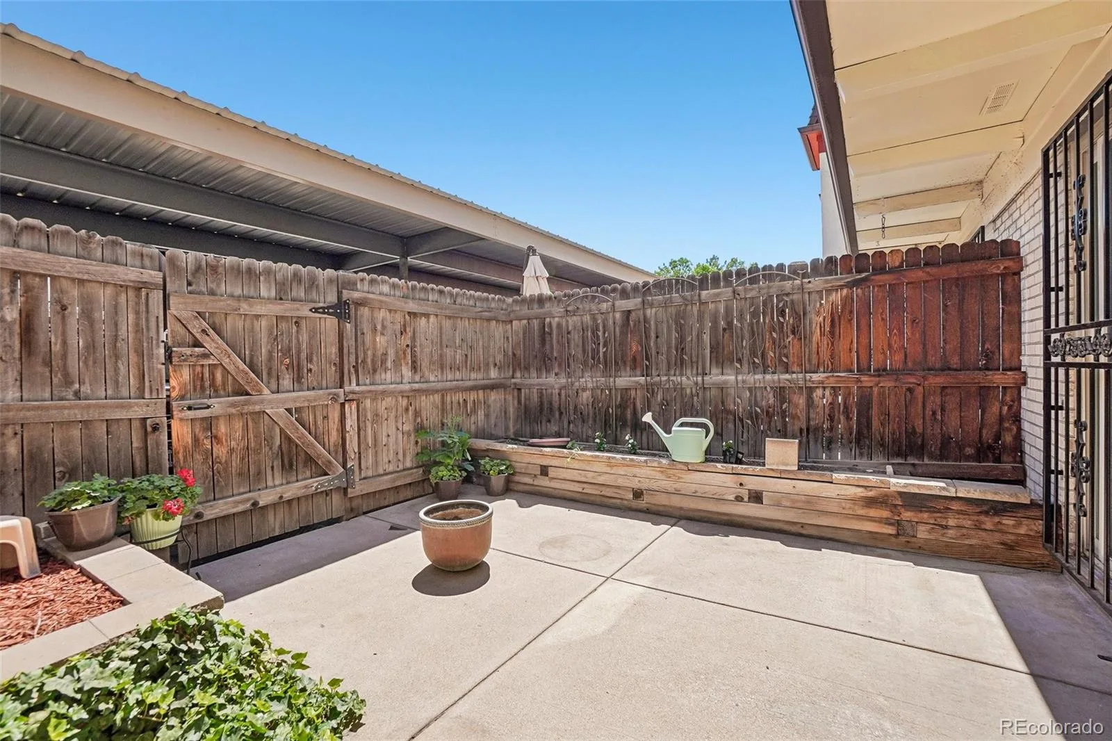 6472 E Mississippi Avenue Denver CO 80224 MLS #REC6726589 07192026183617 1600 27