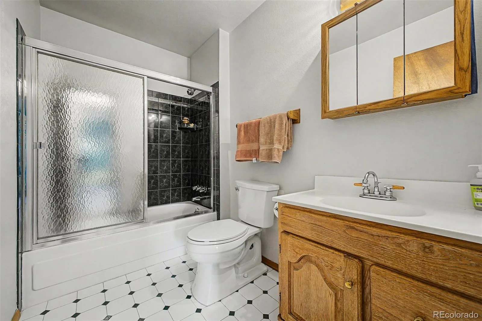 636 W Willow Street Louisville CO 80027 | MLS #REC6728338 07222026185937 1600 25