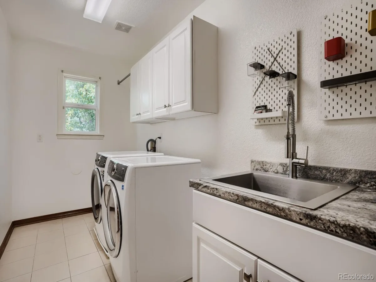 14125 Whitney Circle Broomfield CO 80023 MLS #REC6728812 07022026234811 1200 24