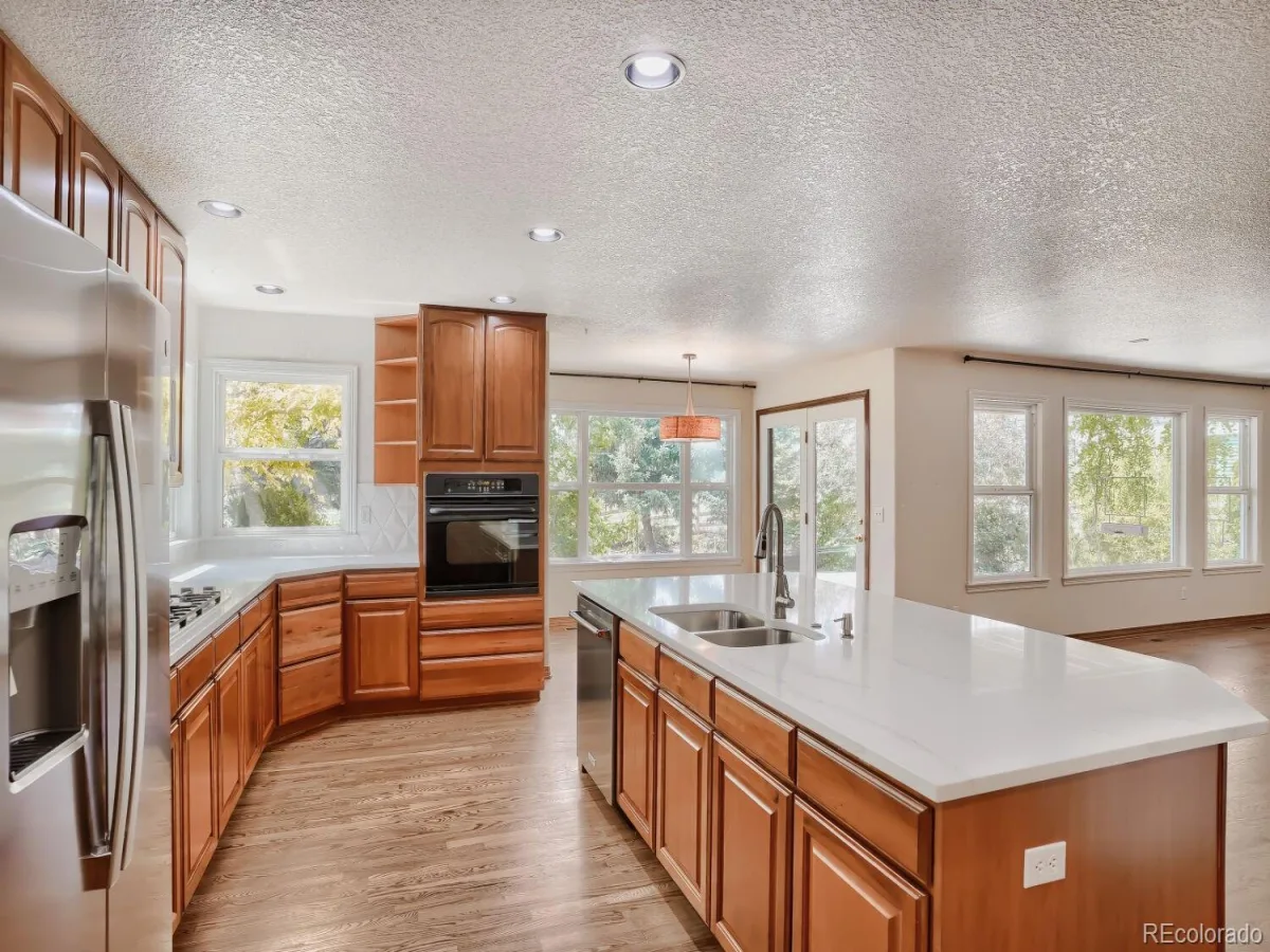 14125 Whitney Circle Broomfield CO 80023 MLS #REC6728812 07022026234811 1200 8