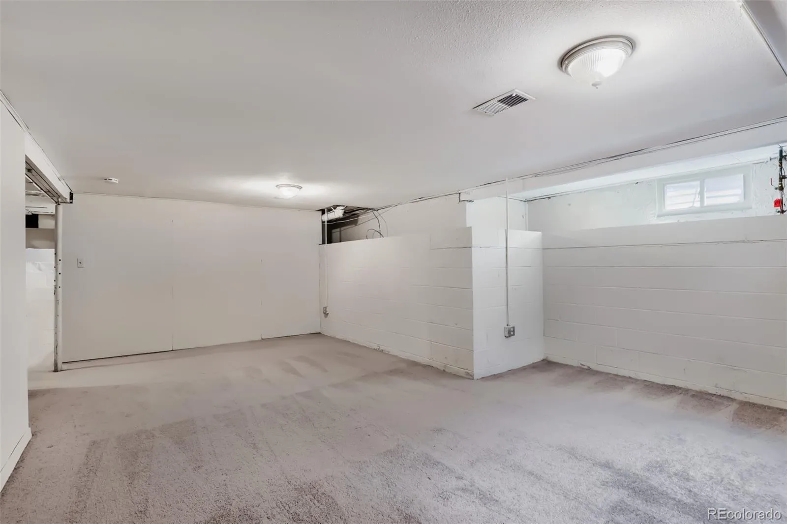 2635 Hudson Street Denver CO 80207 MLS #REC6729943 07092026020249 1600 15