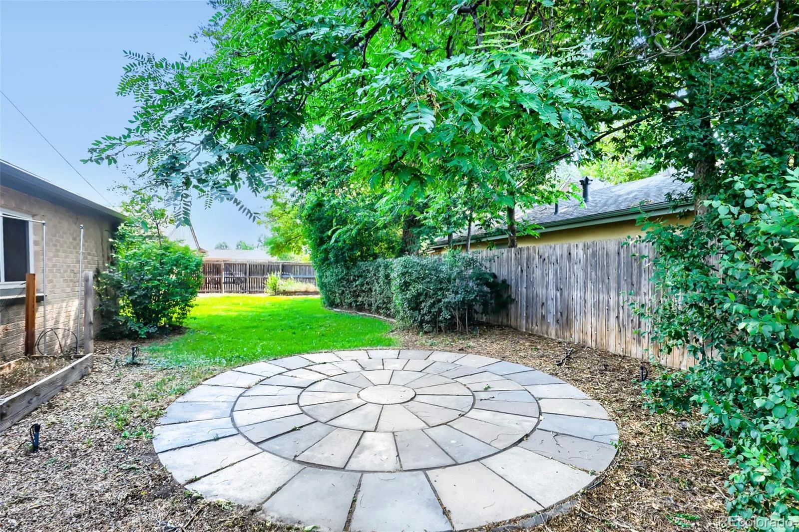 2635 Hudson Street Denver CO 80207 MLS #REC6729943 07092026020249 1600 18