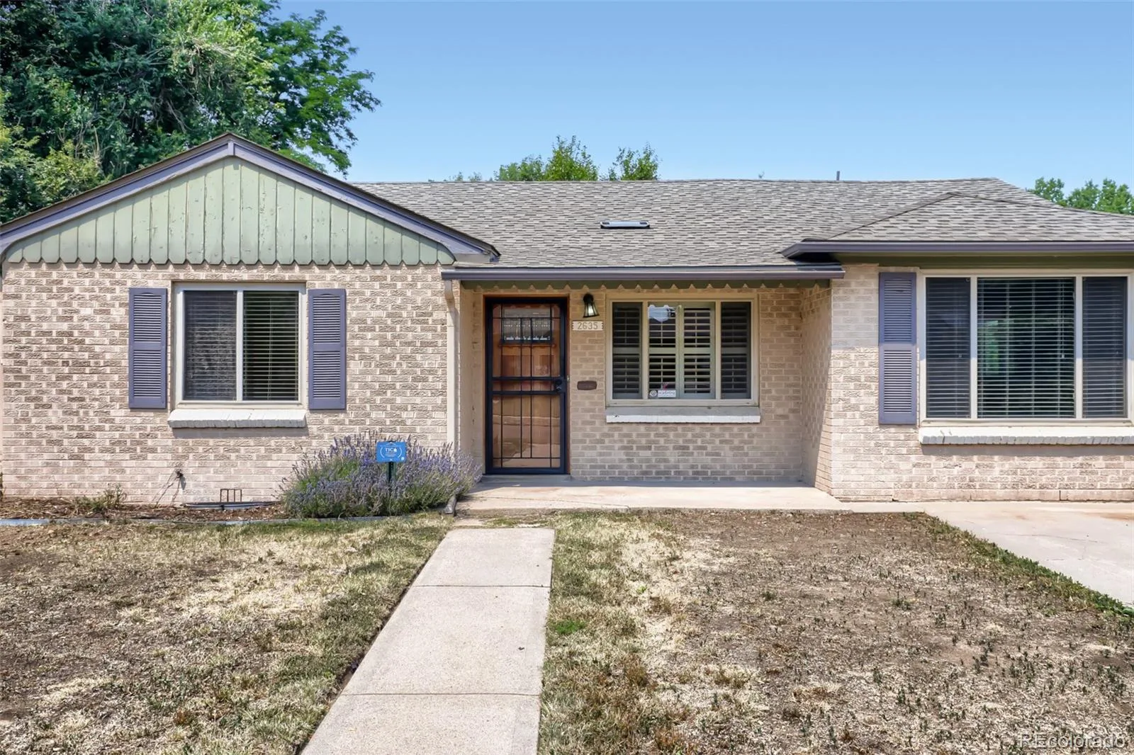 2635 Hudson Street Denver CO 80207 | MLS #REC6729943 09222026140646 1600 26