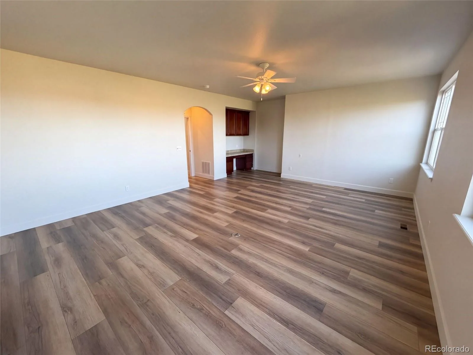 5406 S Fultondale Way Aurora CO 80016 | MLS #REC6730176 09282026235300 1600 10