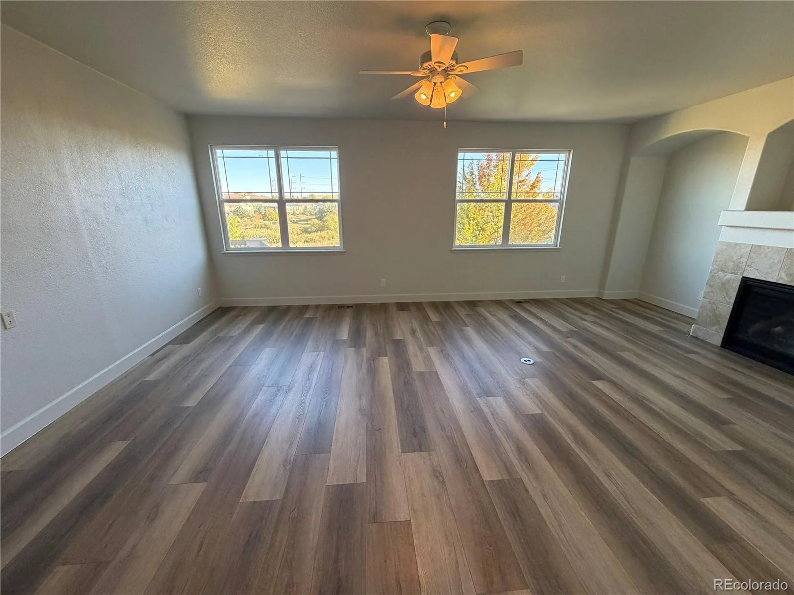5406 S Fultondale Way Aurora CO 80016 | MLS #REC6730176 09282026235300 1600 22