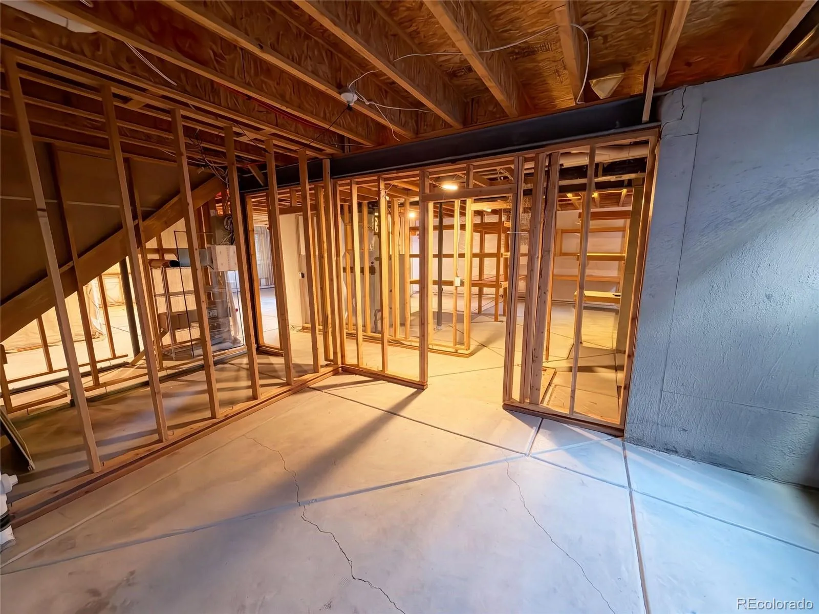 5406 S Fultondale Way Aurora CO 80016 | MLS #REC6730176 09282026235300 1600 46