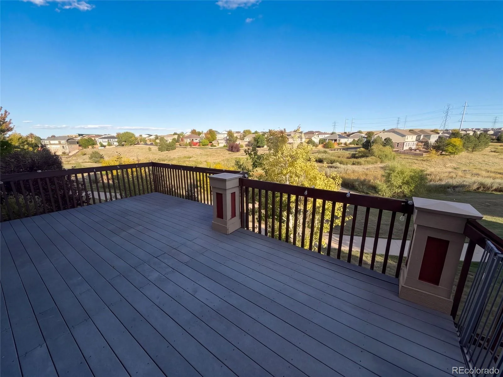 5406 S Fultondale Way Aurora CO 80016 | MLS #REC6730176 09282026235300 1600 49
