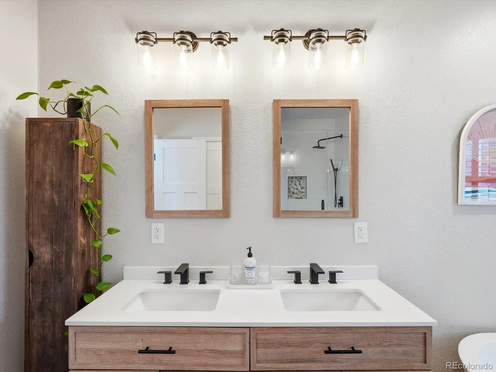 03162026133618 1600 25