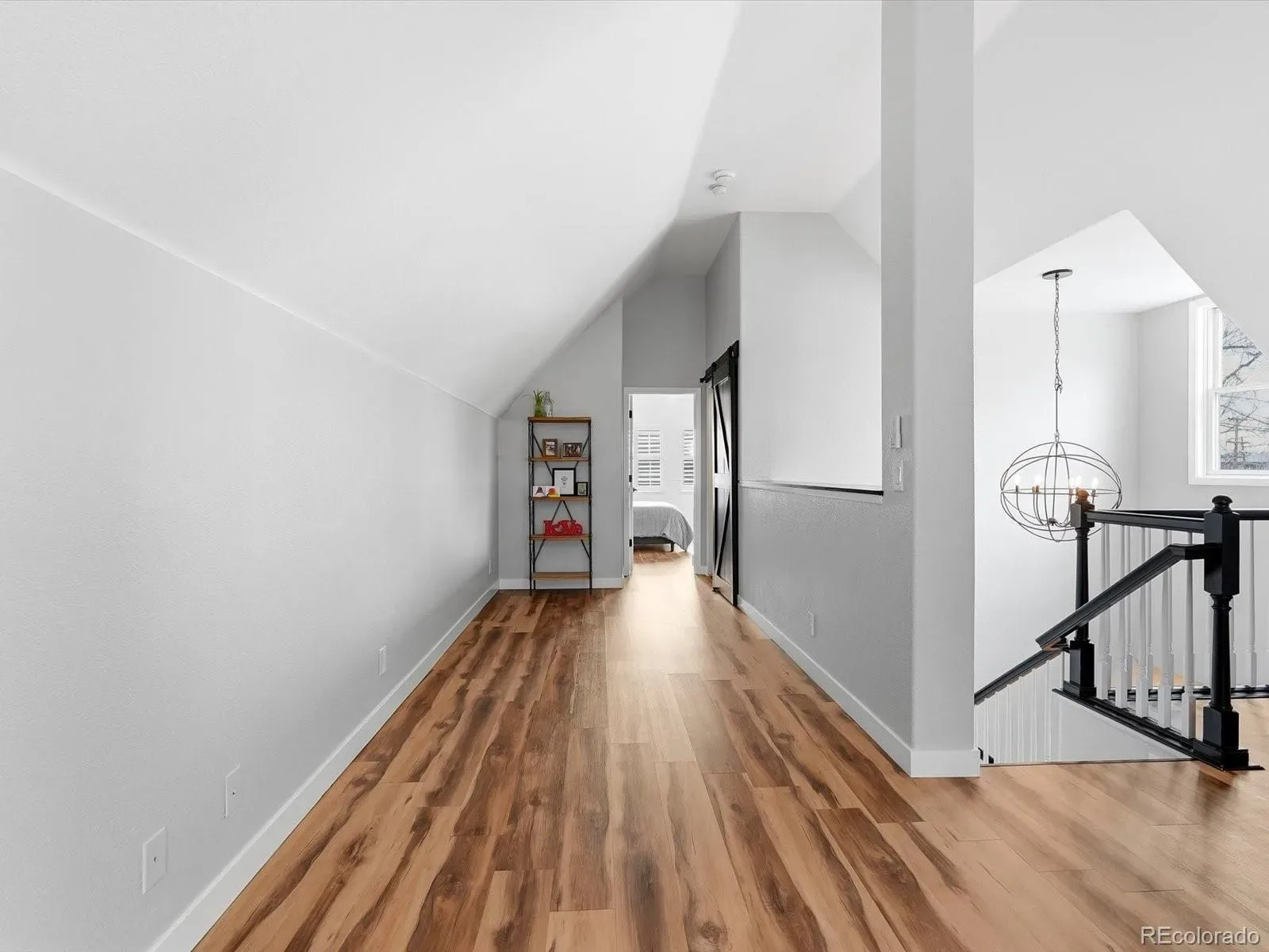 03162026133618 1600 32