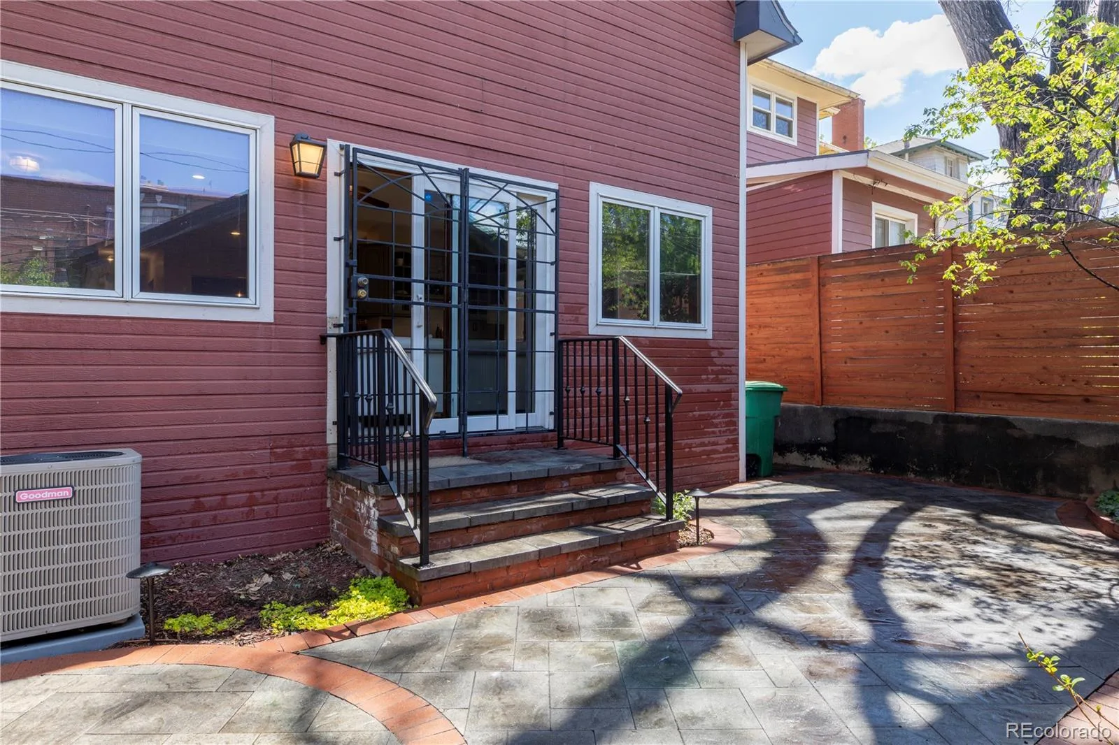 1361 Elizabeth Street Denver CO 80206 | MLS #REC6734206 08272026054317 1600 24