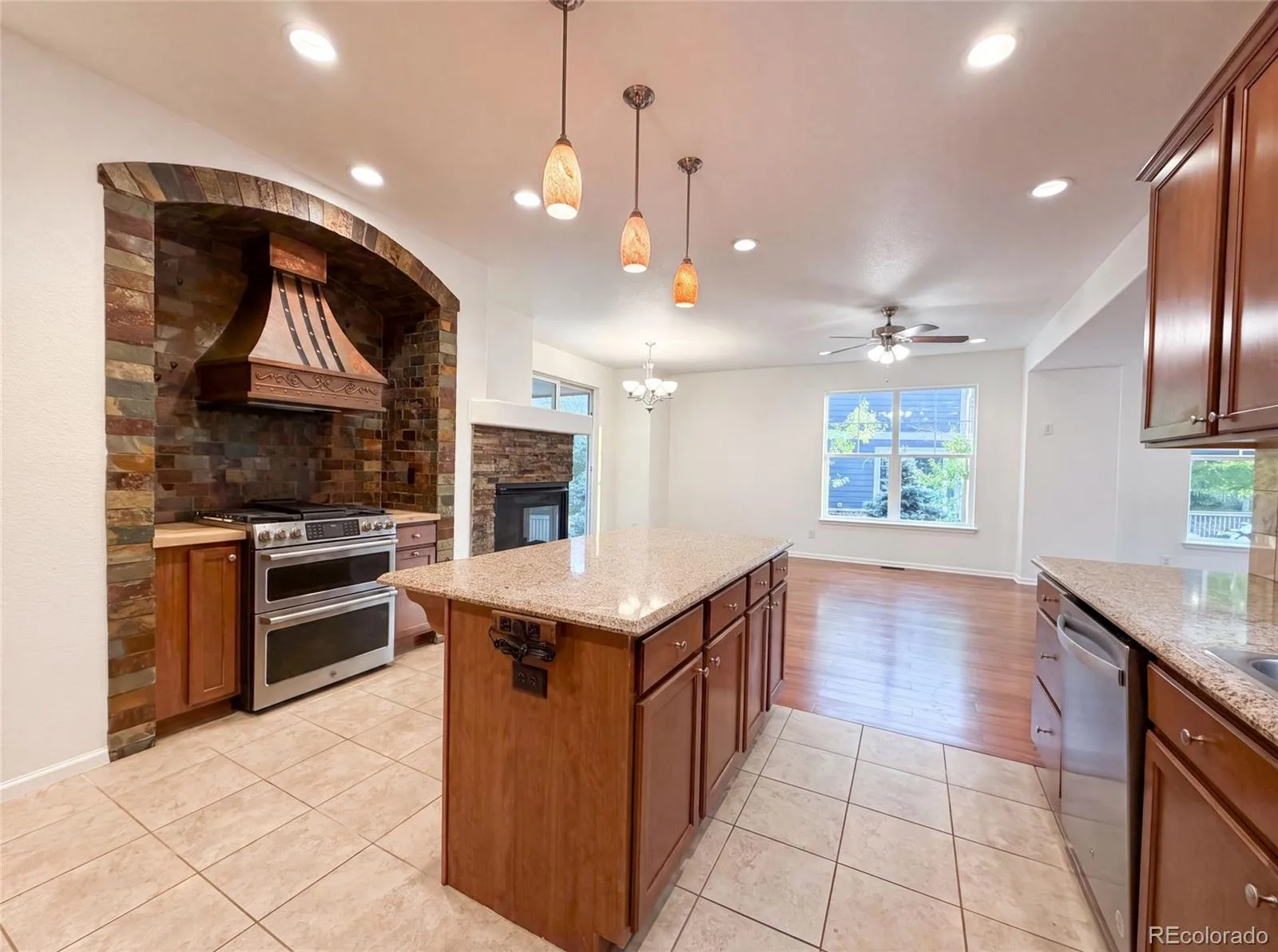 2232 Whistler Drive Longmont CO 80504 | MLS #REC6735169 07062026150602 1600 15