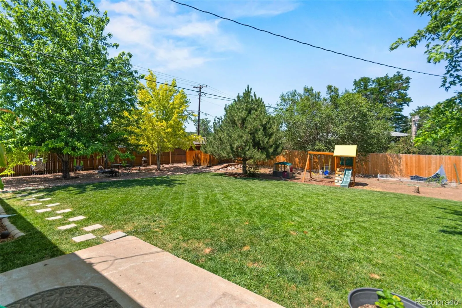 3397 W Tanforan Drive Englewood CO 80110 MLS #REC6738863 05032026000923 1600 38
