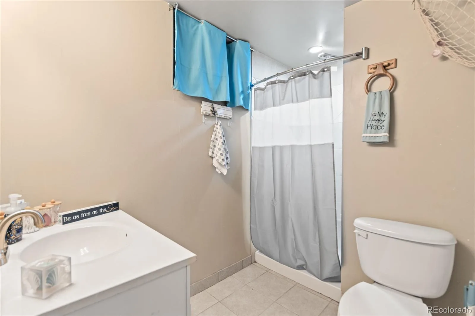 3397 W Tanforan Drive Englewood CO 80110 | MLS #REC6738863 08202026161814 1600 35