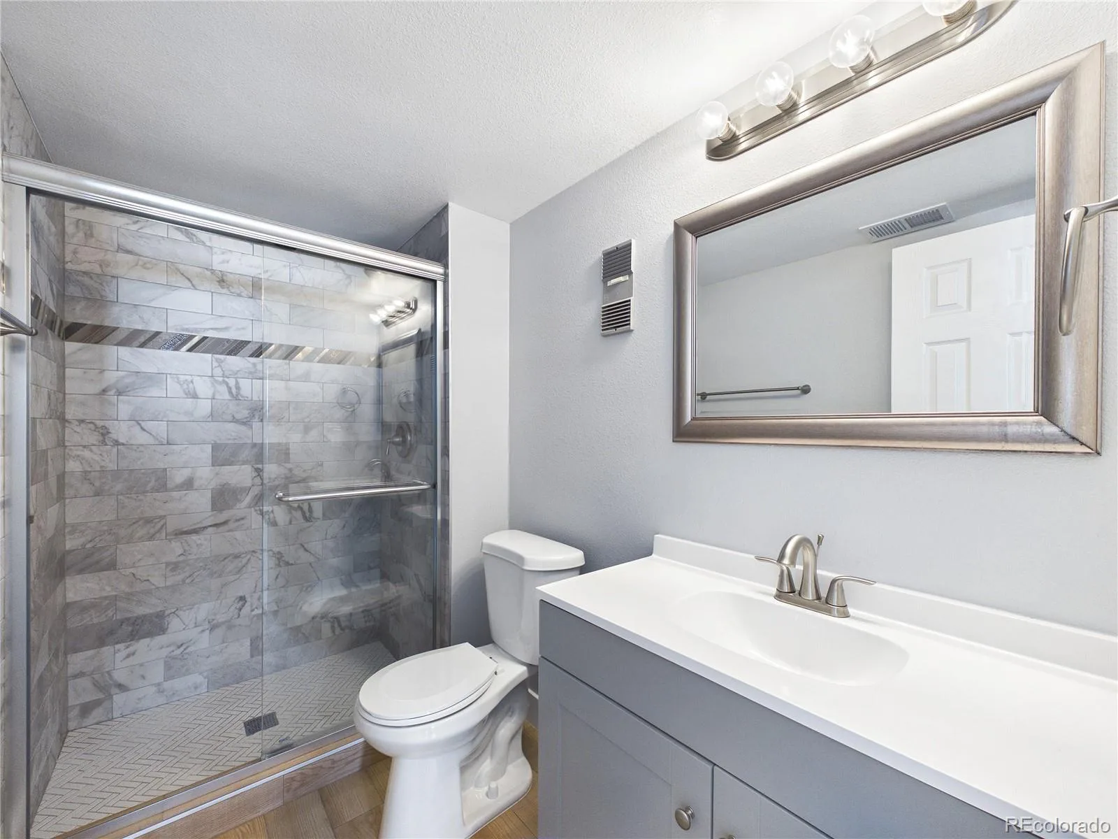 1926 S Vaughn Way #104 Aurora CO 80014 | MLS #REC6739871 09292026232927 1600 22