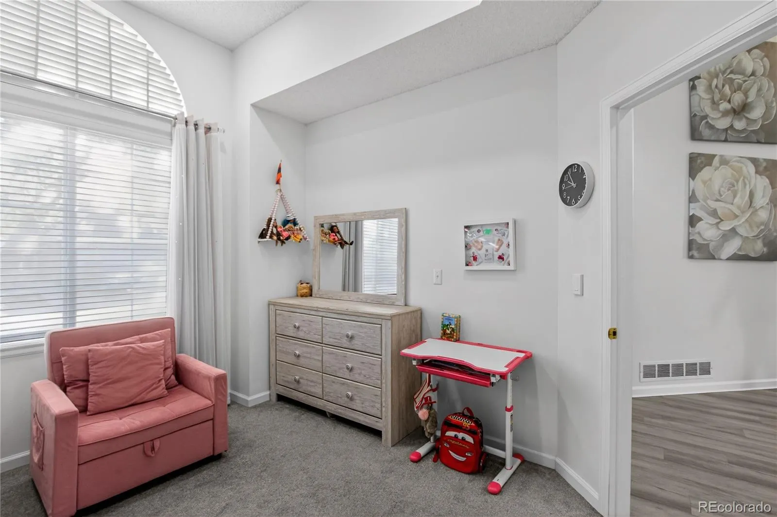 2217 S Kenton Way Aurora CO 80014 MLS #REC6741414 04162026071652 1600 10