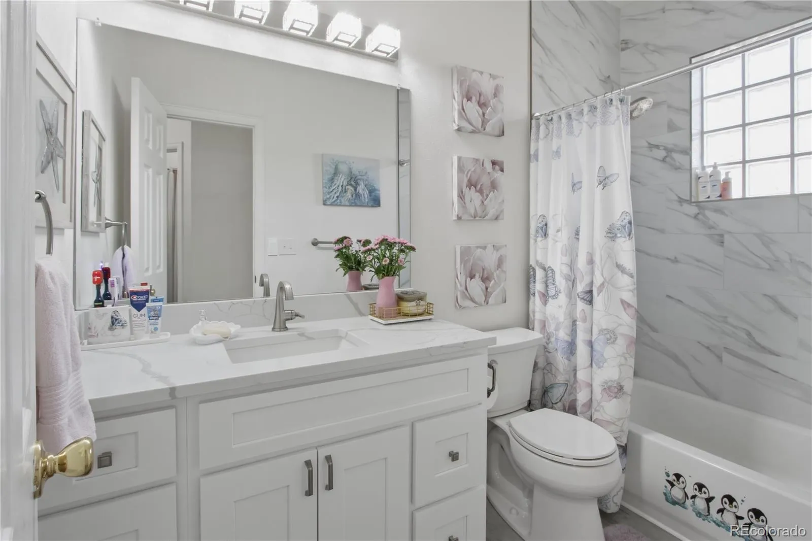 2217 S Kenton Way Aurora CO 80014 MLS #REC6741414 04162026071652 1600 11