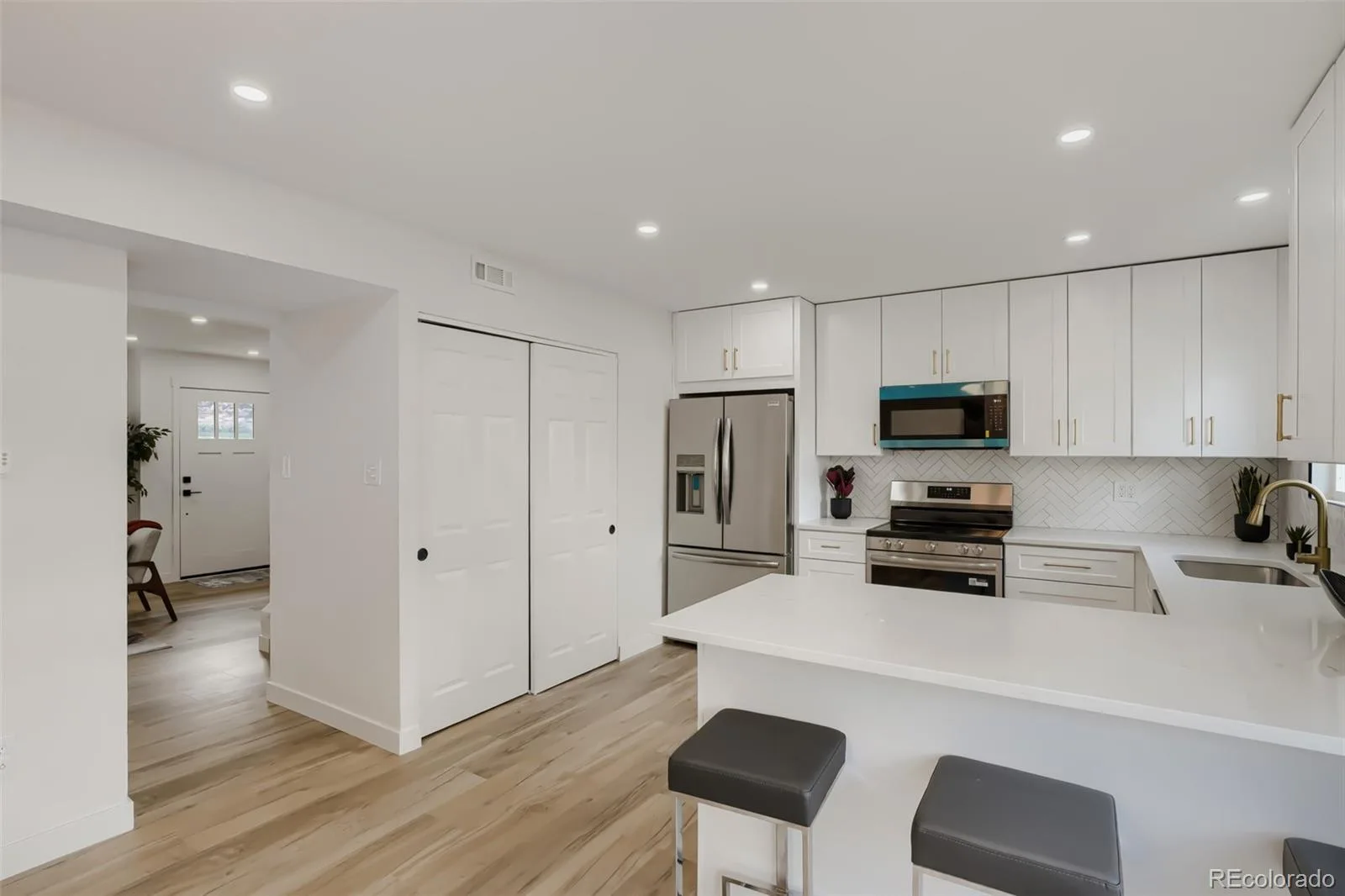 9276 E Mansfield Avenue Denver CO 80237 MLS #REC6741695 06262026234146 1600 7
