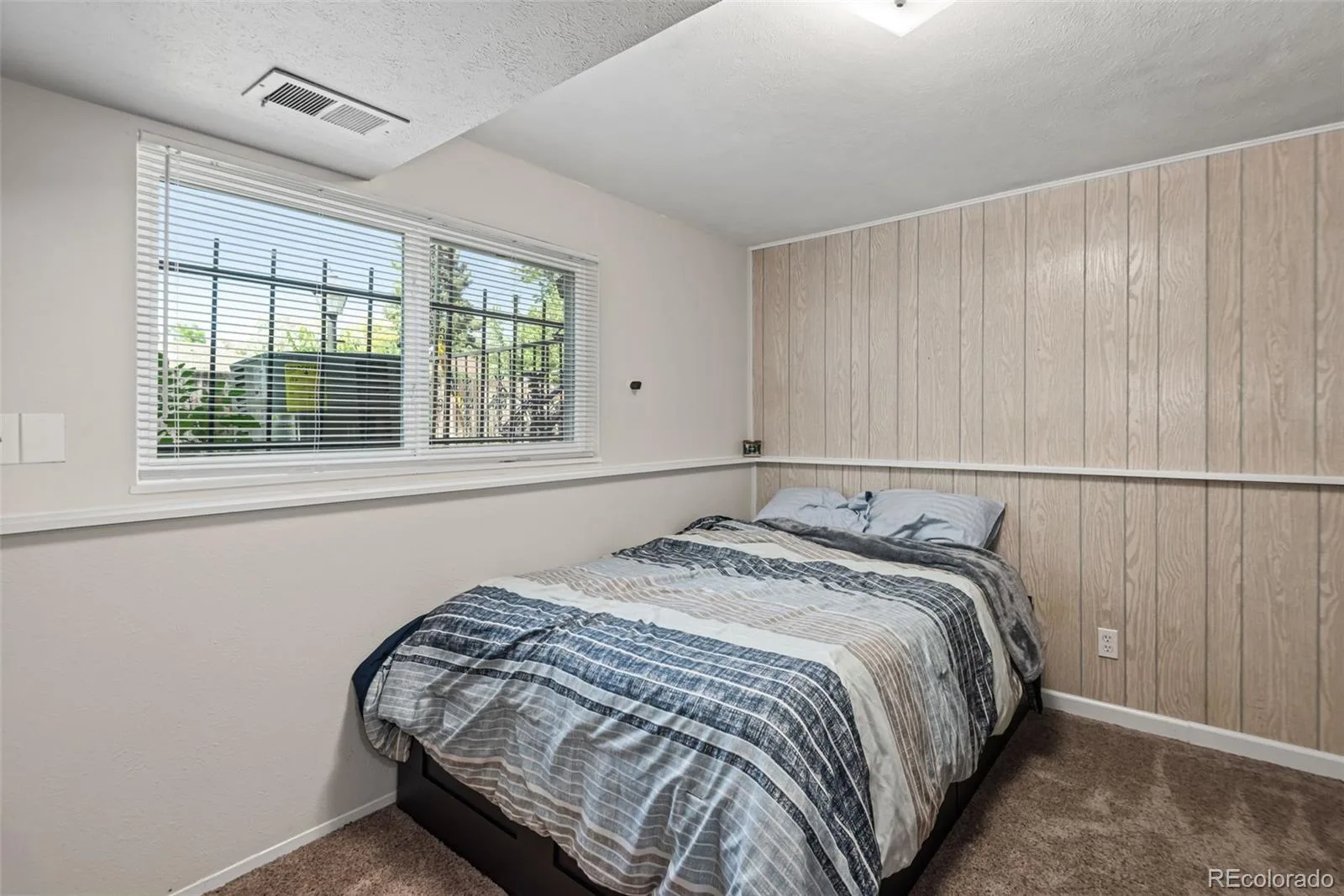 12009 E Virginia Place Aurora CO 80012 | MLS #REC6743343 08172026182530 1600 21