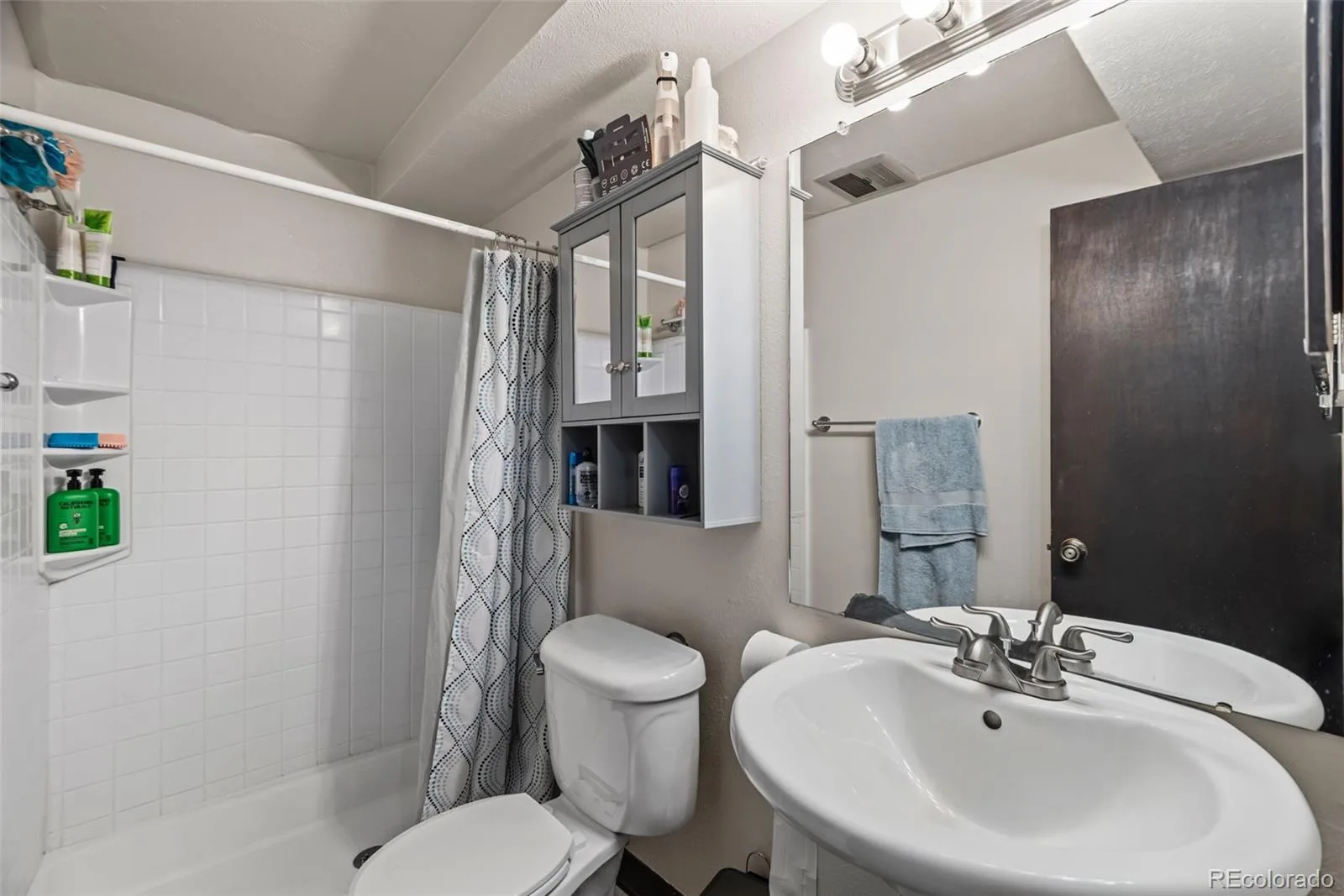 12009 E Virginia Place Aurora CO 80012 | MLS #REC6743343 08172026182530 1600 22
