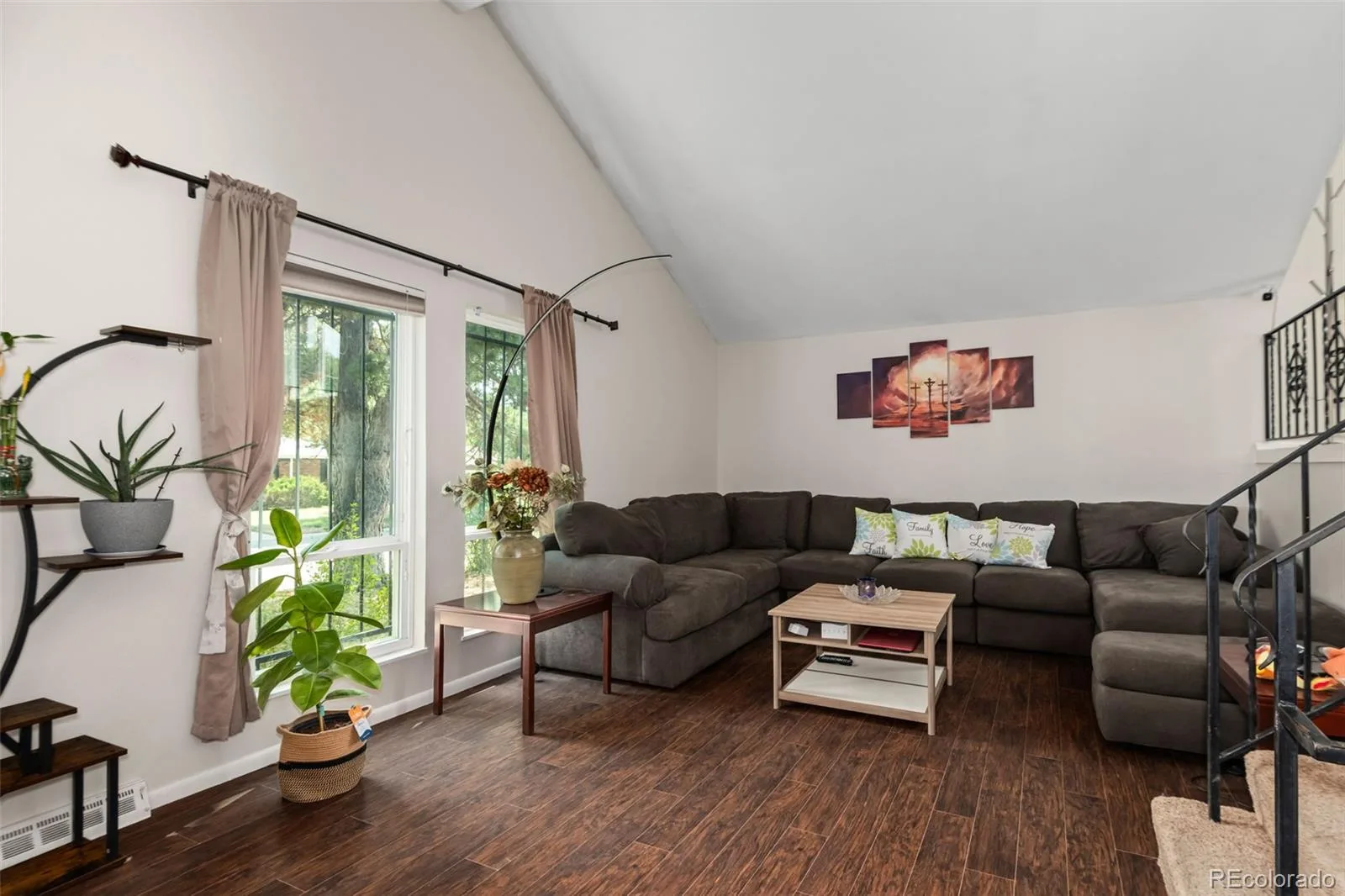 12009 E Virginia Place Aurora CO 80012 | MLS #REC6743343 08172026182530 1600 5