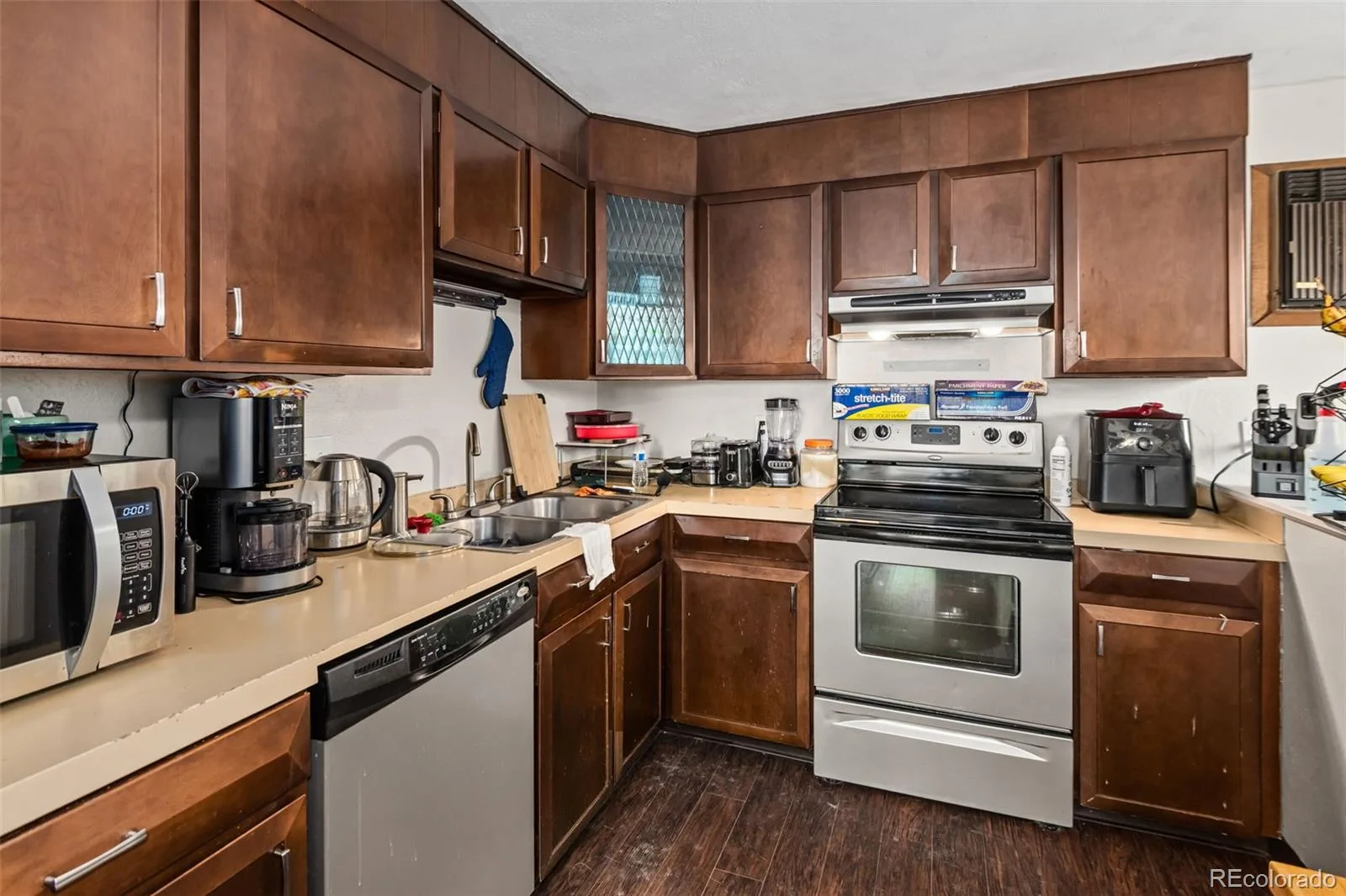 12009 E Virginia Place Aurora CO 80012 | MLS #REC6743343 08172026182530 1600 7