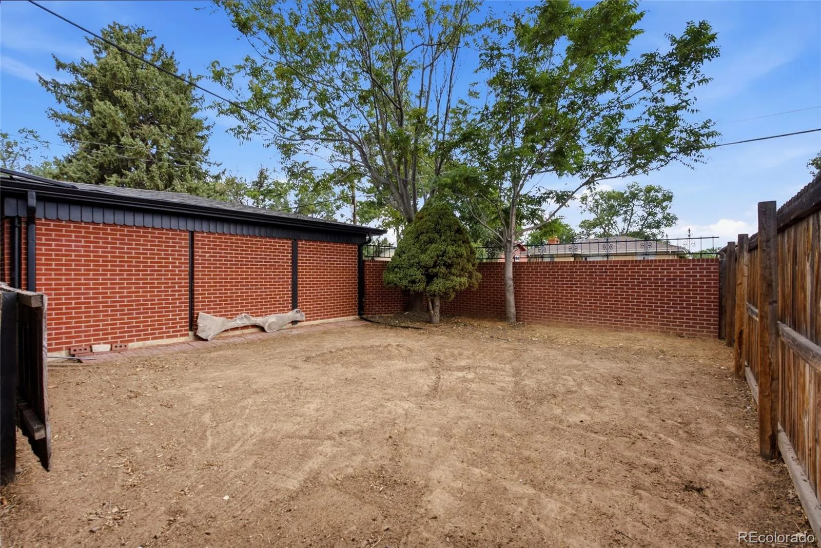 3353 N Krameria Street Denver CO 80207 MLS #REC6743764 07022026023238 1600 41