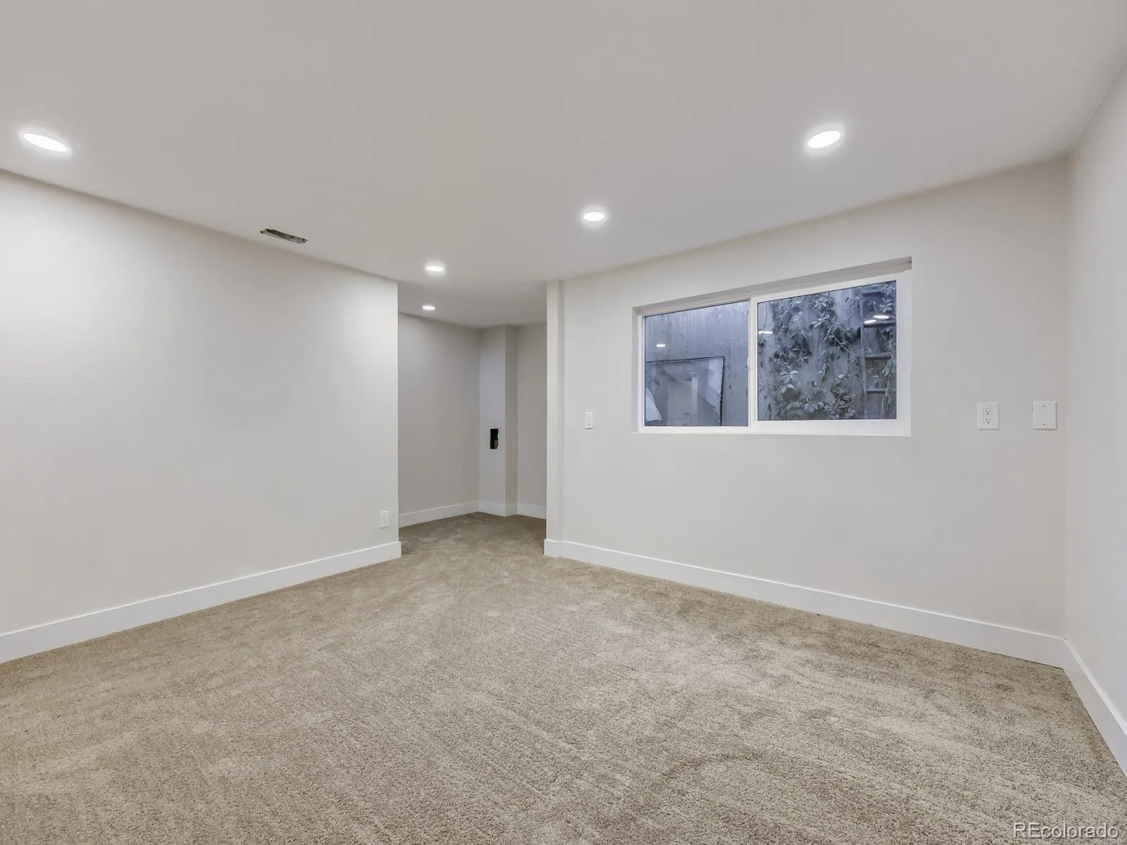 11656 Community Center Drive #102 Denver CO 80233 | MLS #REC6743819 08112026210116 1600 26