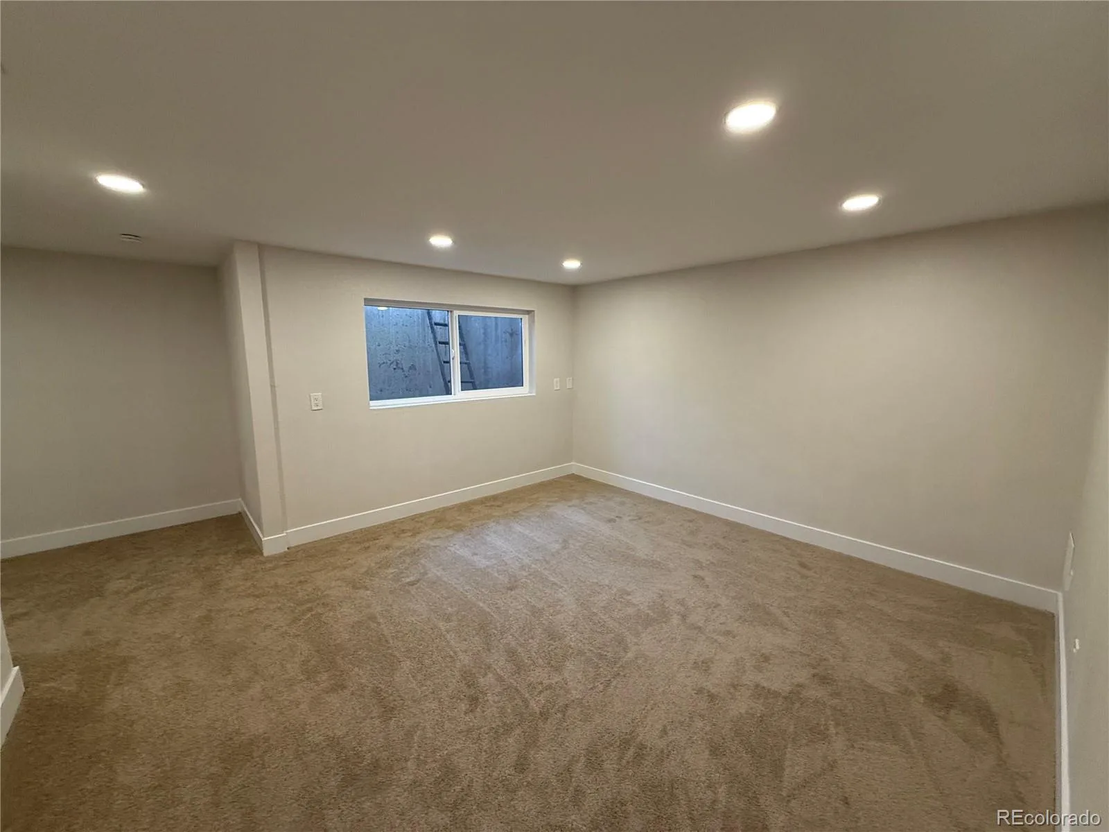 11656 Community Center Drive #102 Denver CO 80233 | MLS #REC6743819 08112026210116 1600 27