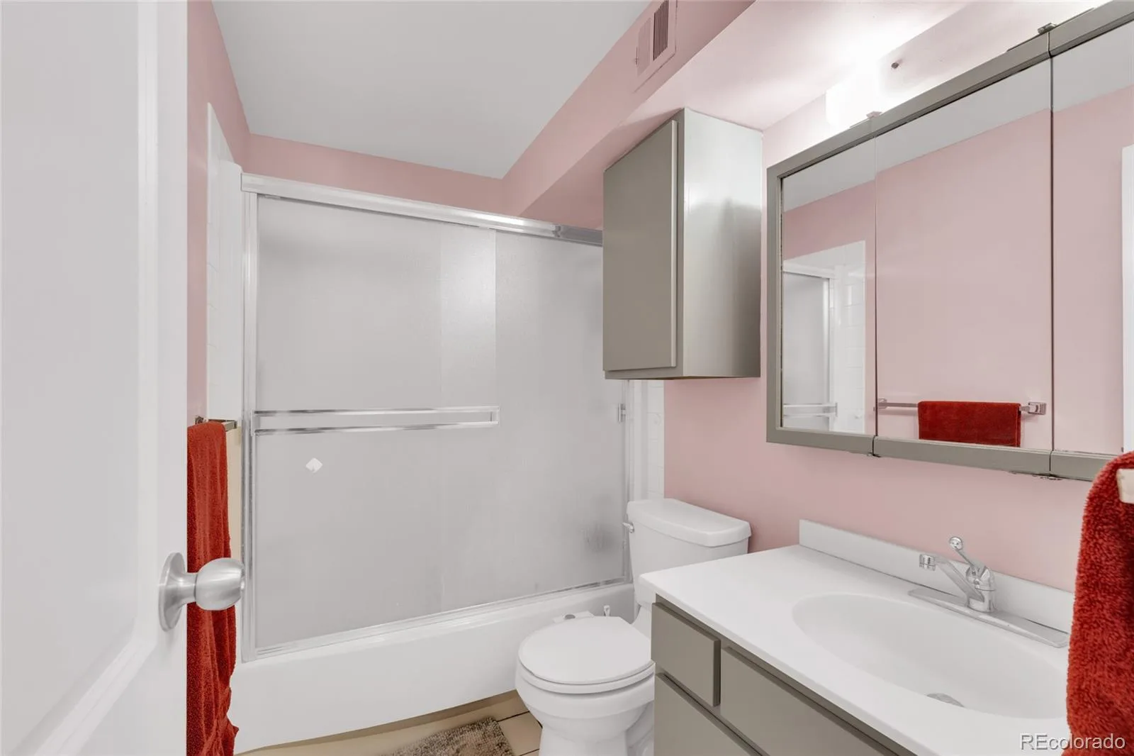 1085 N Lafayette Street #204 Denver CO 80218 MLS #REC6745056 06252026213045 1600 12