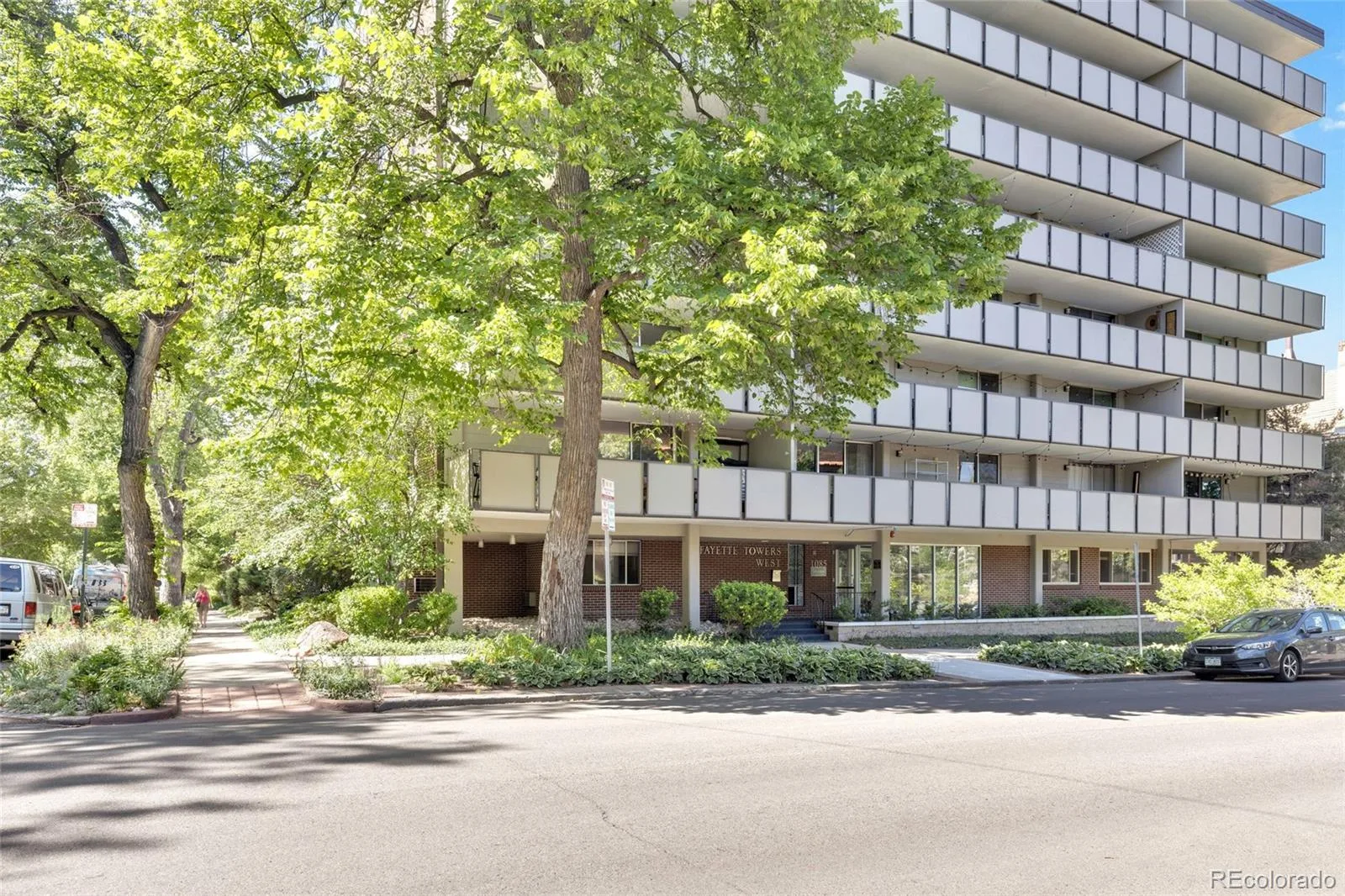 1085 N Lafayette Street #204 Denver CO 80218 MLS #REC6745056 06252026213045 1600 23
