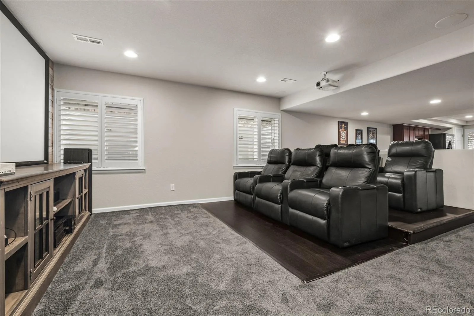 8098 Grady Circle Castle Rock CO 80108 | MLS #REC6747056 07302026183427 1600 41