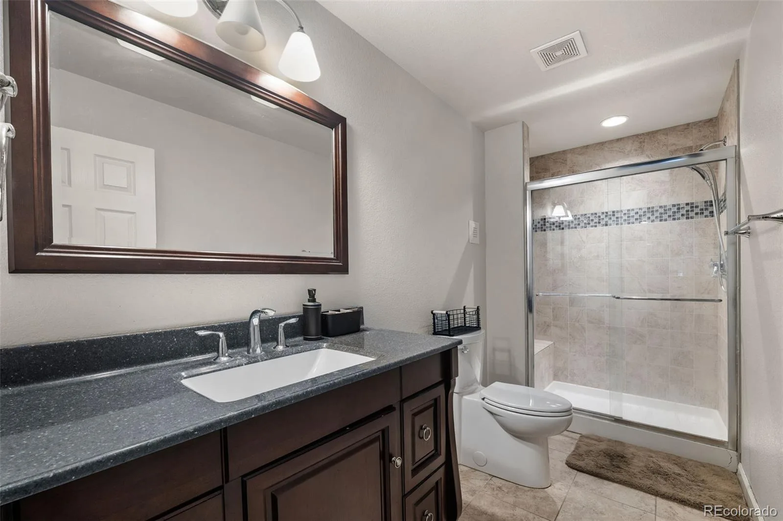8098 Grady Circle Castle Rock CO 80108 | MLS #REC6747056 07302026183427 1600 44