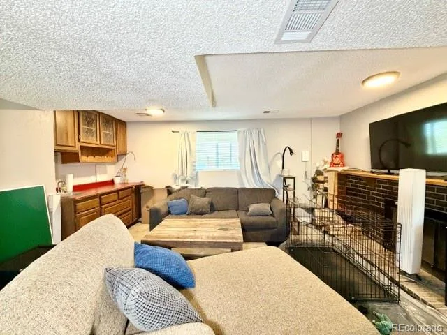 9220 Cody Lane Broomfield CO 80021 MLS #REC6750118 06132026172512 640 24