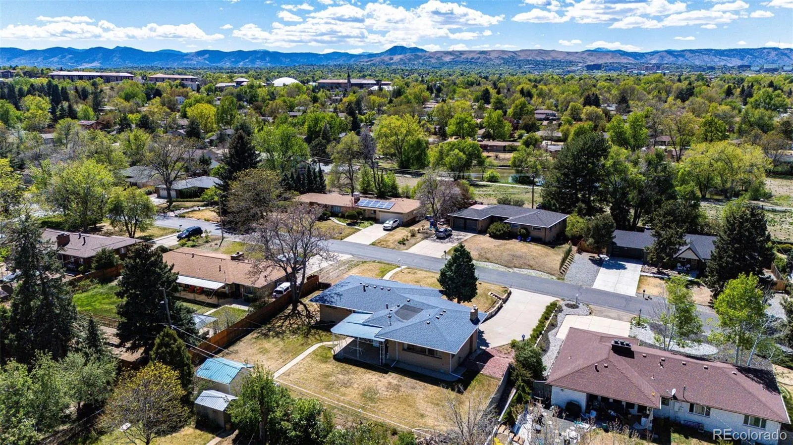 50 Ammons Street Lakewood CO 80226 MLS #REC6750621 05092026024636 1600 10