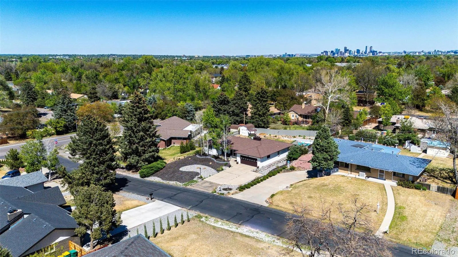 50 Ammons Street Lakewood CO 80226 MLS #REC6750621 05092026024636 1600 7