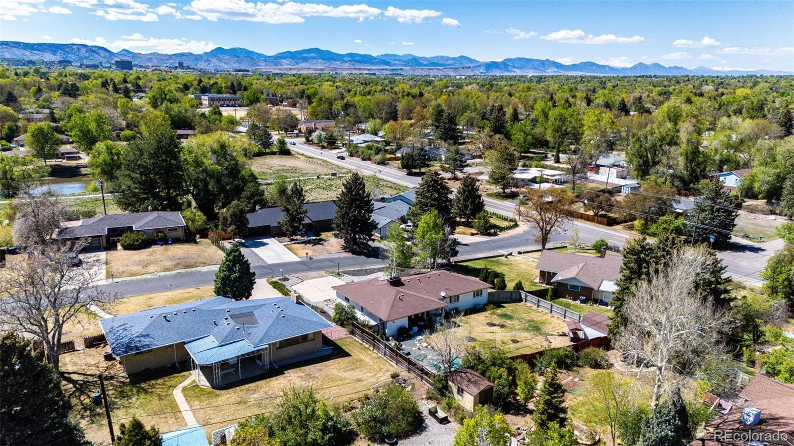 50 Ammons Street Lakewood CO 80226 MLS #REC6750621 05092026024636 1600 9