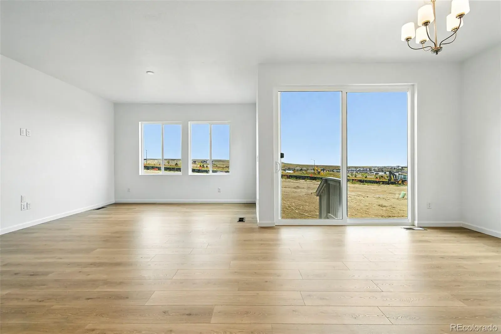 10072025152712 1600 10