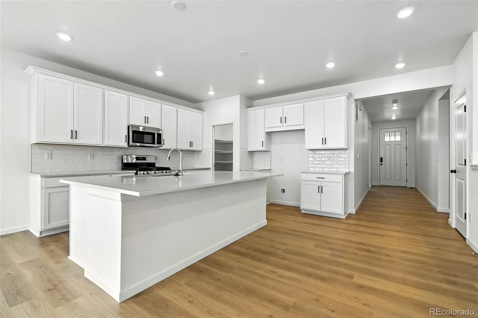 10072025152712 1600 14